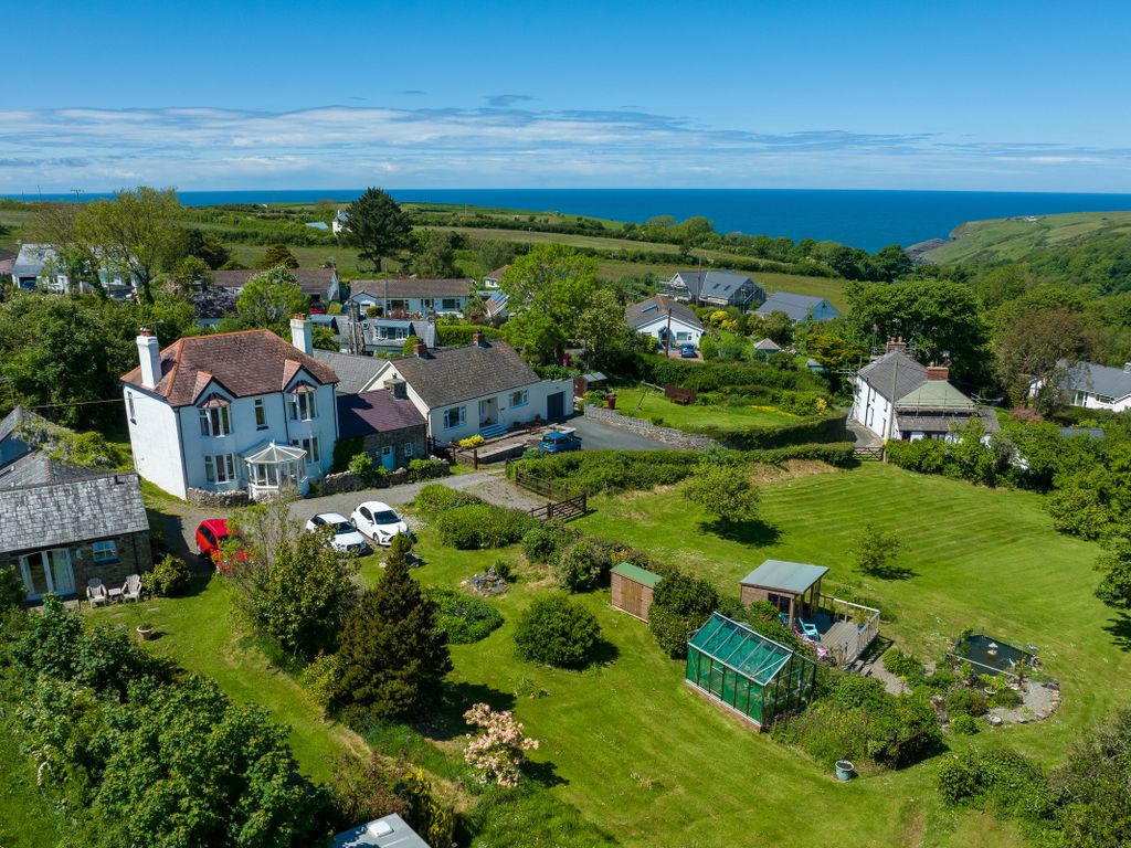 6 bed country house for sale in Banc House, Moylegrove, Cardigan