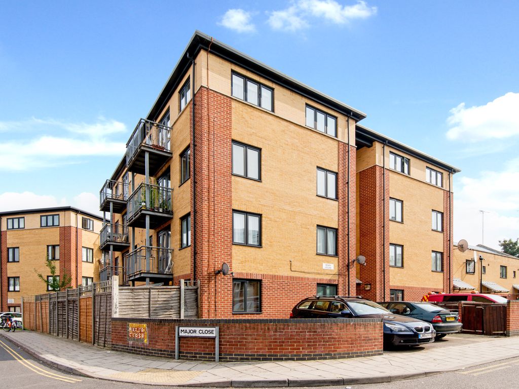 Style Gardens, London SW9