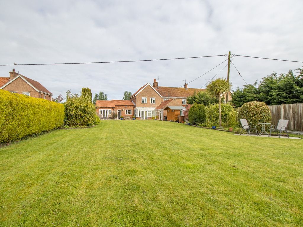 4 bed semidetached house for sale in Church Walk, Burnham Market, King