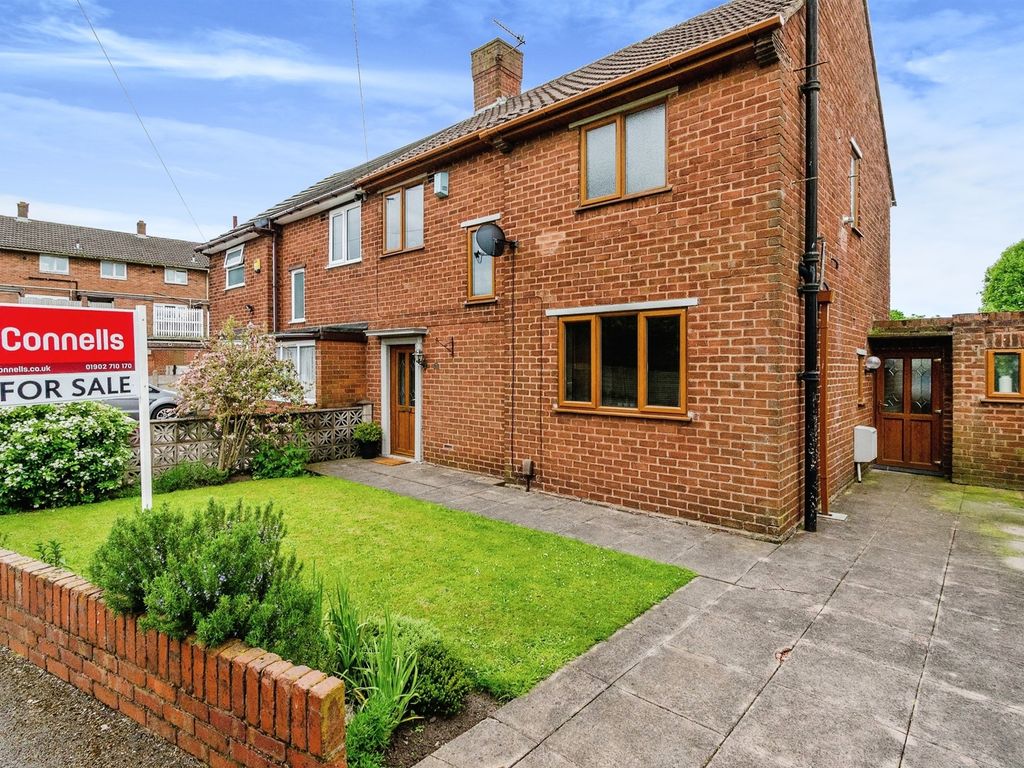 3 bed semidetached house for sale in Sandland Road, New Invention, Willenhall WV12 Zoopla
