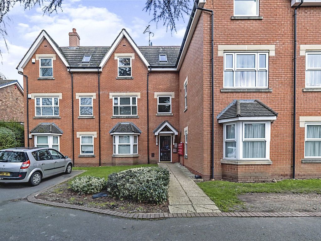 2 bed flat for sale in Chester Road, Sutton Coldfield, West Midlands
