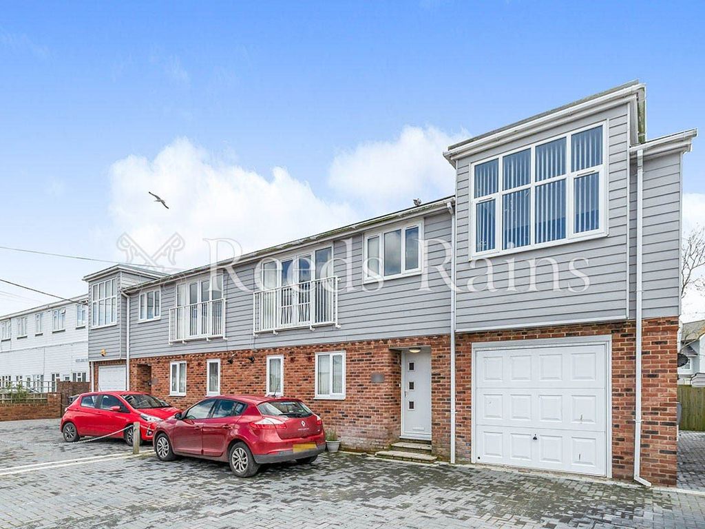 4 bed semidetached house for sale in Pett Level Road, Winchelsea Beach