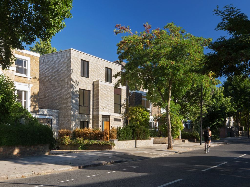 Loudoun Road St Johns Wood NW8  