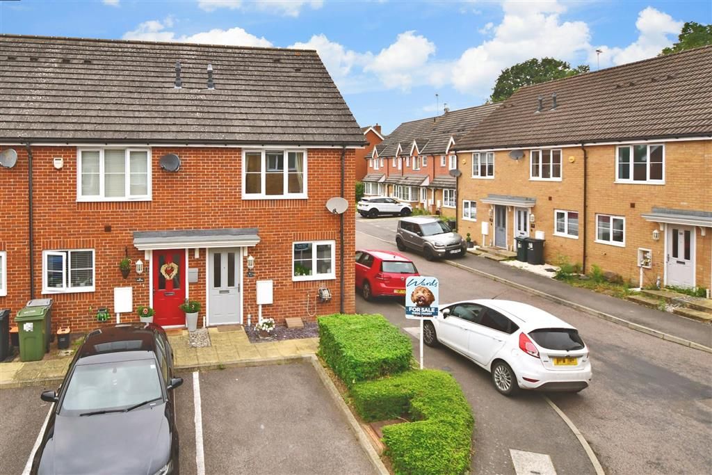 2 bed end terrace house for sale in Roman Way, Boughton Monchelsea, Maidstone, Kent ME17, £
