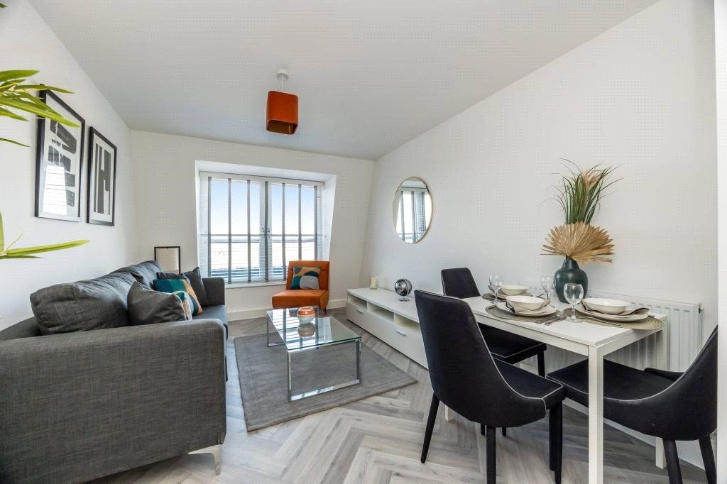 New home, 1 bed flat for sale in Horley, Surrey RH6, £225,000 Zoopla