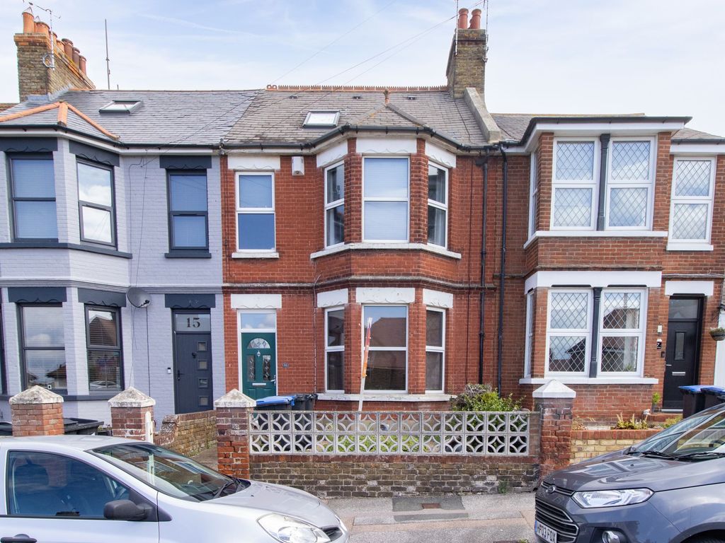 5 bed terraced house for sale in Connaught Road, Margate CT9, £425,000