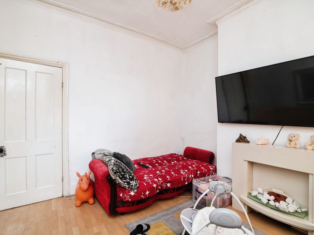 3 bed terraced house for sale in Beeton Road, Birmingham B18, £155,000