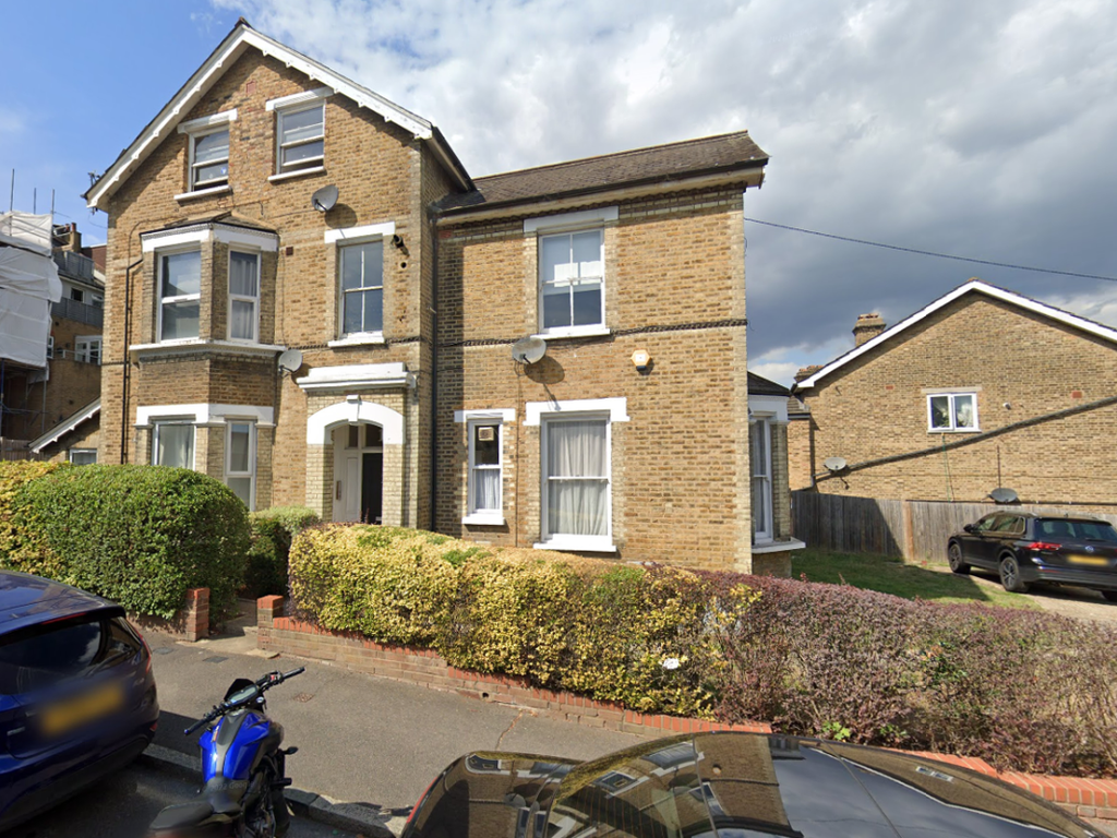 2 bed flat to rent in Minden Road, London SE20, £1,600 pcm Zoopla