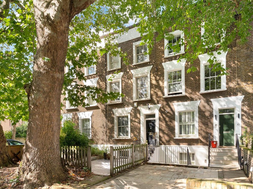 4 bed terraced house for sale in Westbridge Road, London SW11, £2,000,000 Zoopla