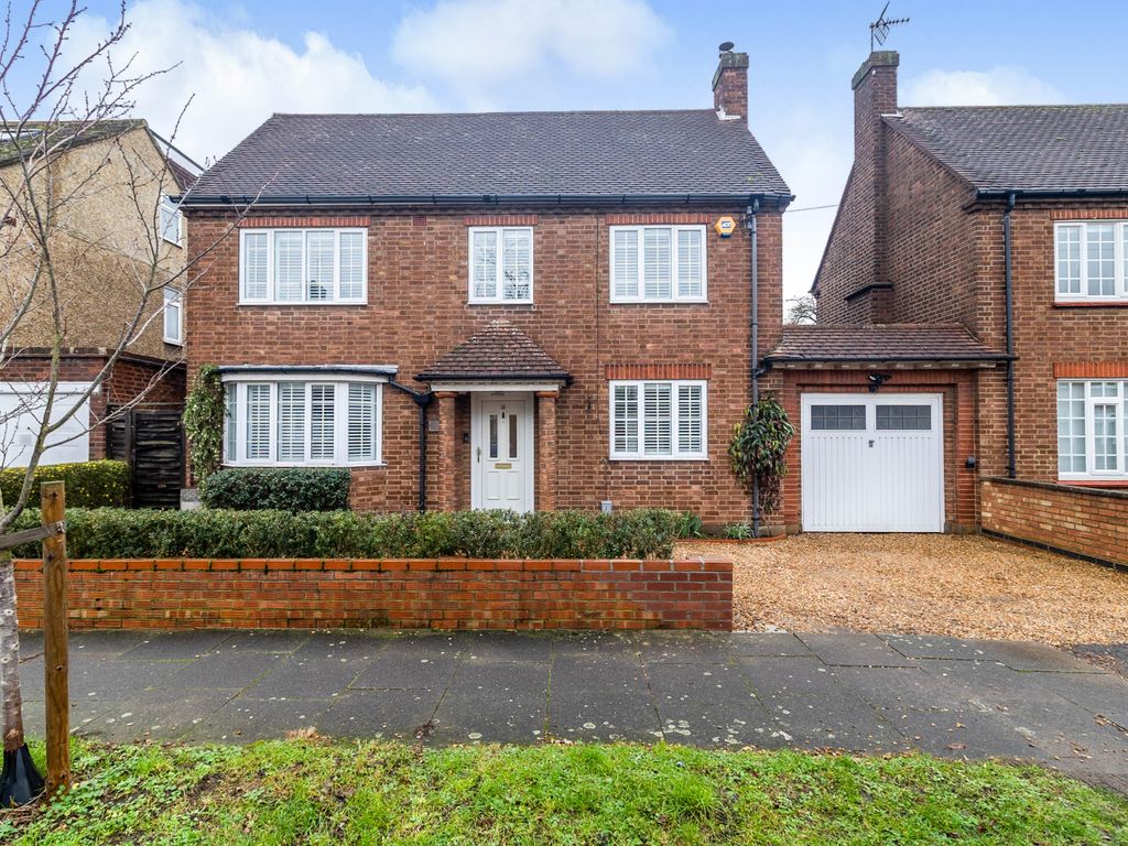 Kingsbrook Road, Bedford MK42  