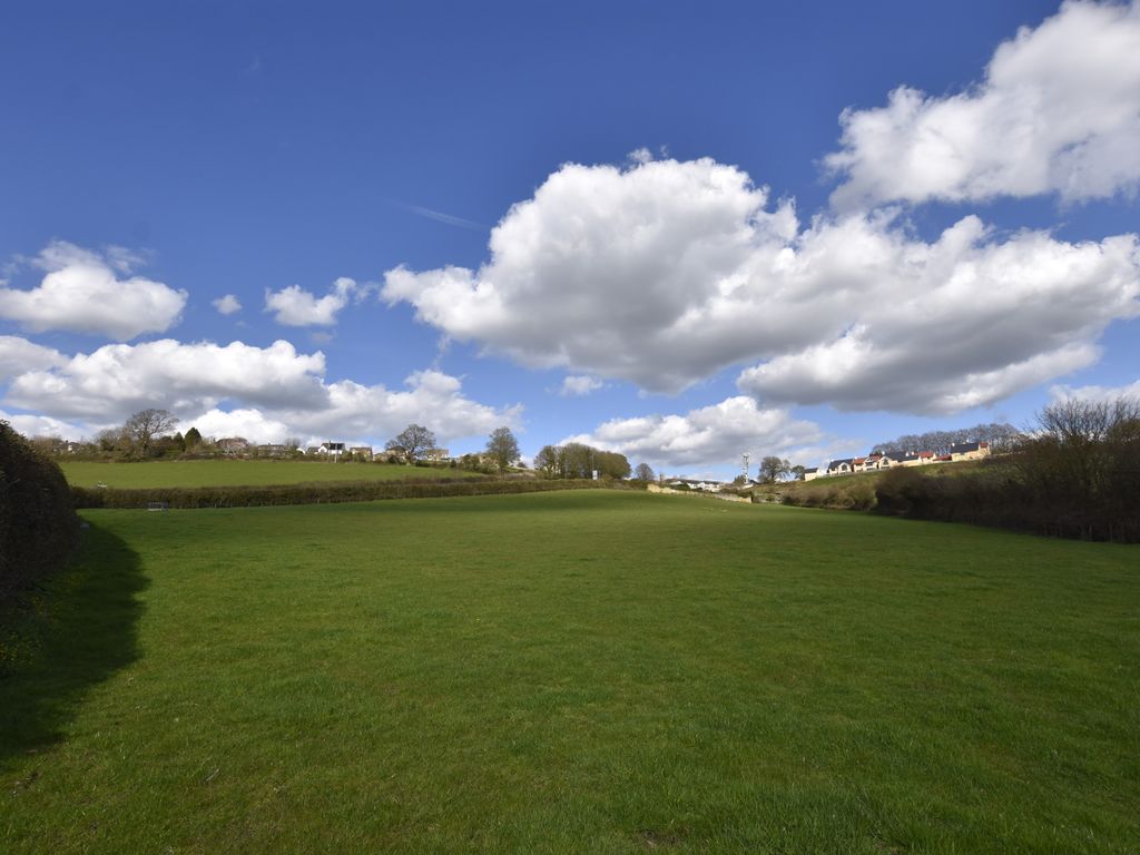 Property for sale in Wotton Road, WottonUnderEdge, Gloucestershire