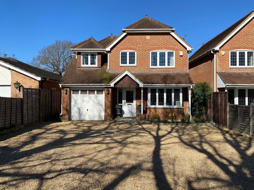 5 bed detached house for sale in Robin Hood Lane, Winnersh, Wokingham