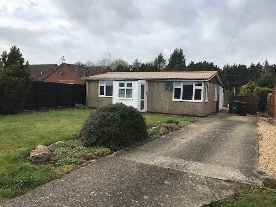 2 bed detached bungalow for sale in 3 Folgate Lane, Walpole St. Andrew