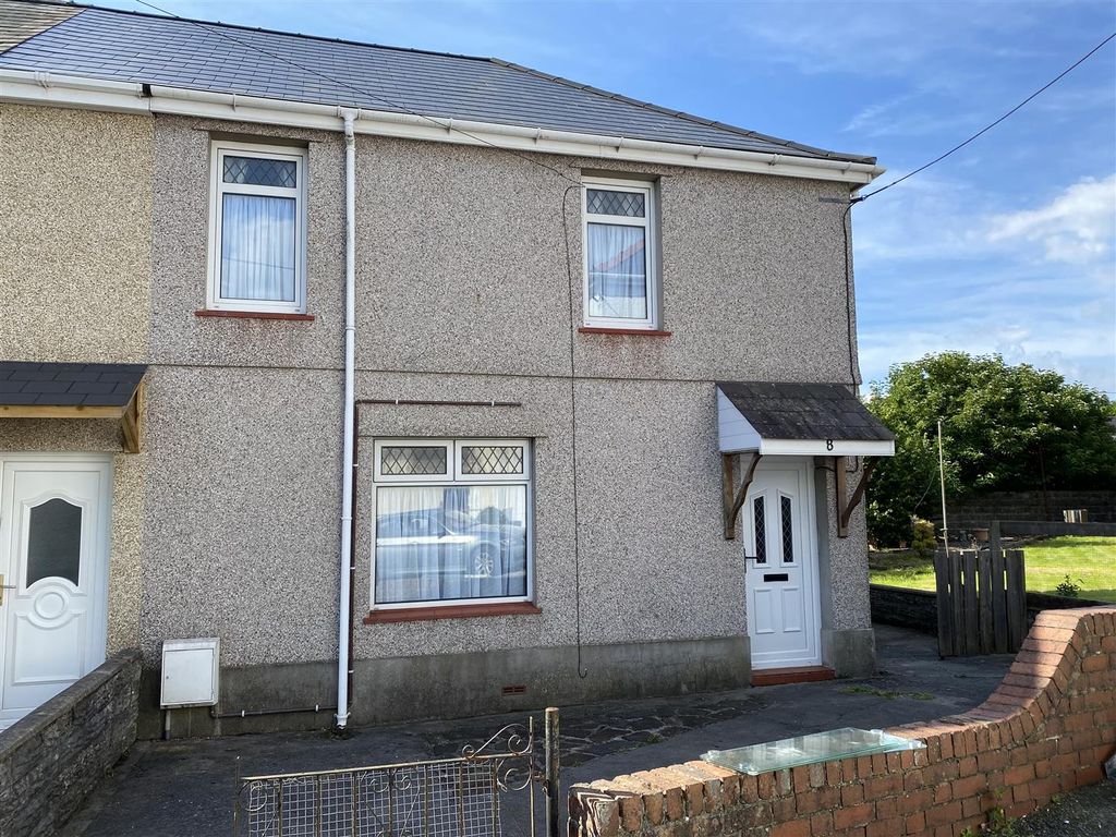 3 bed end terrace house for sale in Tirprys, Tycroes, Ammanford SA18, £