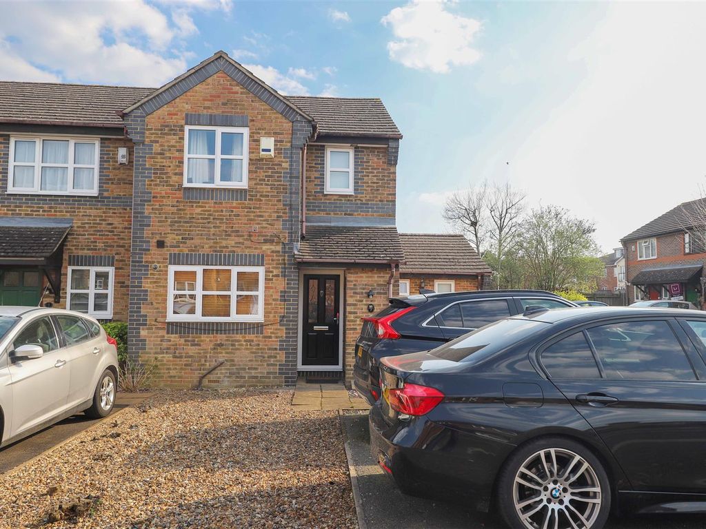 3 bed end terrace house for sale in Forbes Way, Ruislip Manor, Ruislip