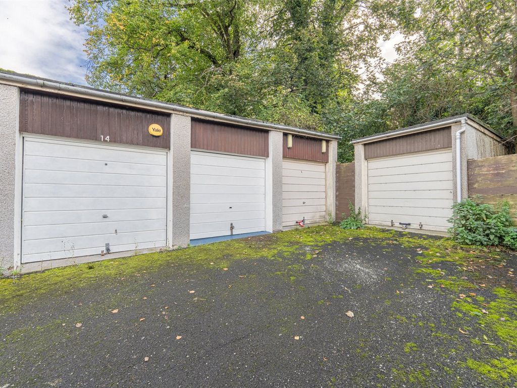 Parking/garage for sale in Garage 13, Woodlands Court, Barnton Park