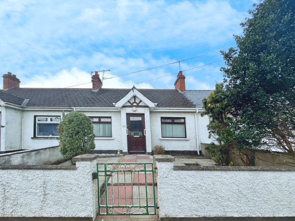 2 bed terraced house to rent in Warren Park Avenue, Lisburn BT28, £620 pcm Zoopla