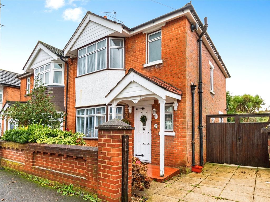 3 bed semidetached house for sale in Wilton Gardens, Southampton, Hampshire SO15, £435,000 Zoopla