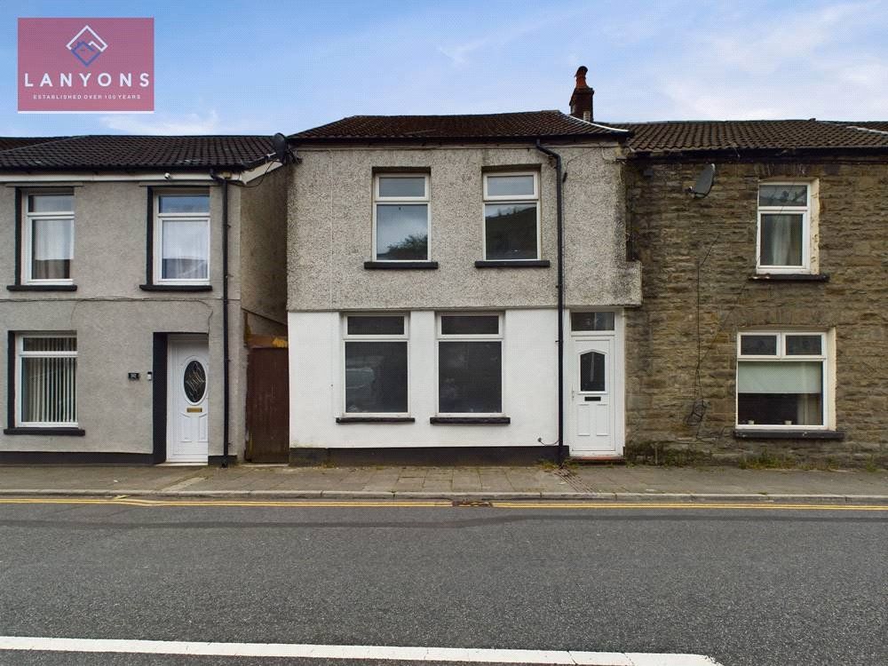 3 bed end terrace house for sale in Miskin Road, Trealaw, Tonypandy, Rhondda Cynon Taf CF40, £