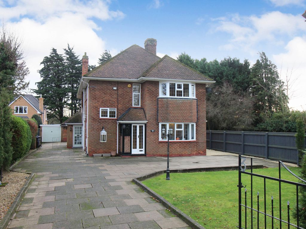 5 bed detached house for sale in Brigsley Road, Waltham Grimsby DN37, £