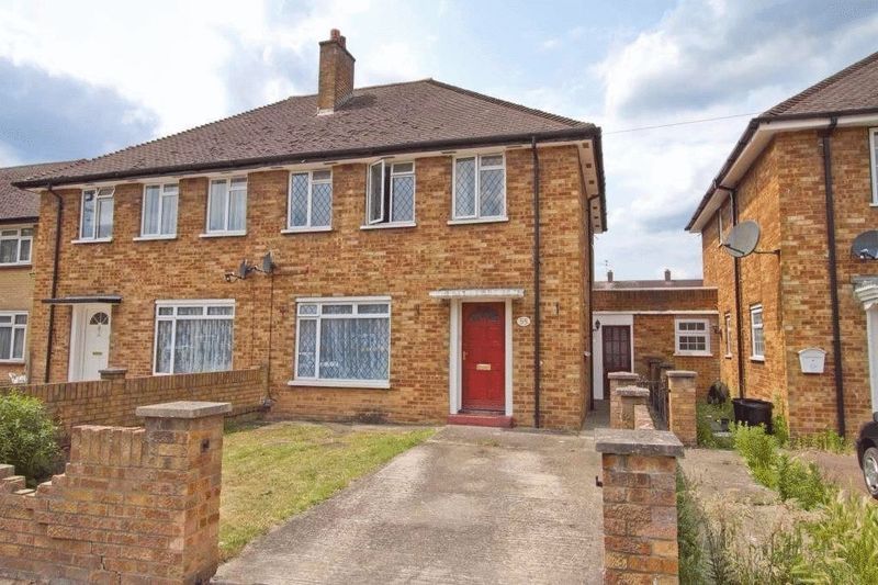 6 bed semidetached house to rent in New Peachey Lane, Cowley, Uxbridge UB8 Zoopla