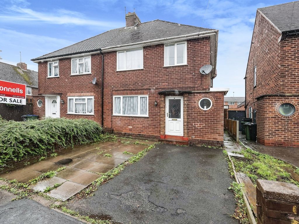 3 bed semidetached house for sale in Richards Close, Rowley Regis B65