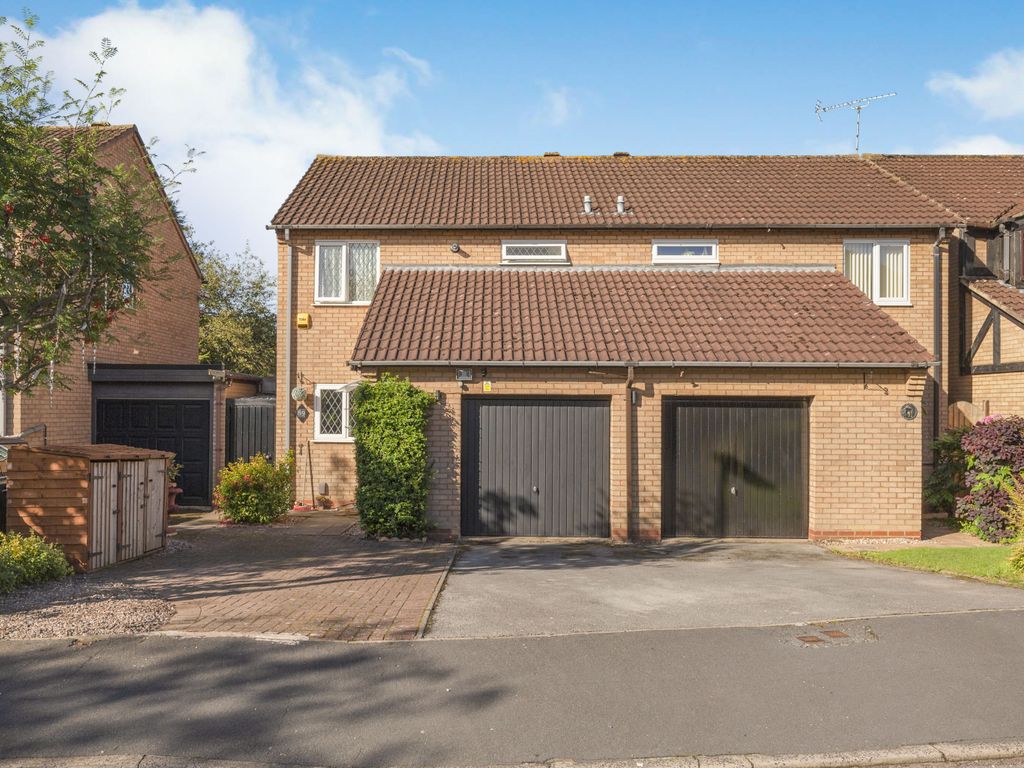 3 bed semidetached house for sale in Tilesford Close, Solihull B90, £370,000 Zoopla