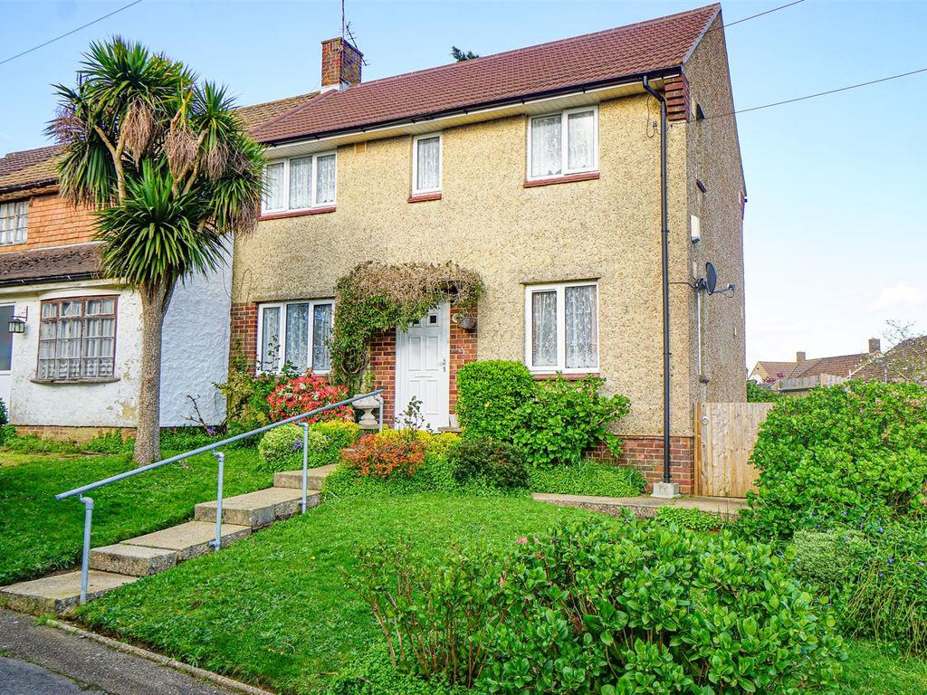 3 bed semidetached house for sale in Chambers Road, St. LeonardsOn