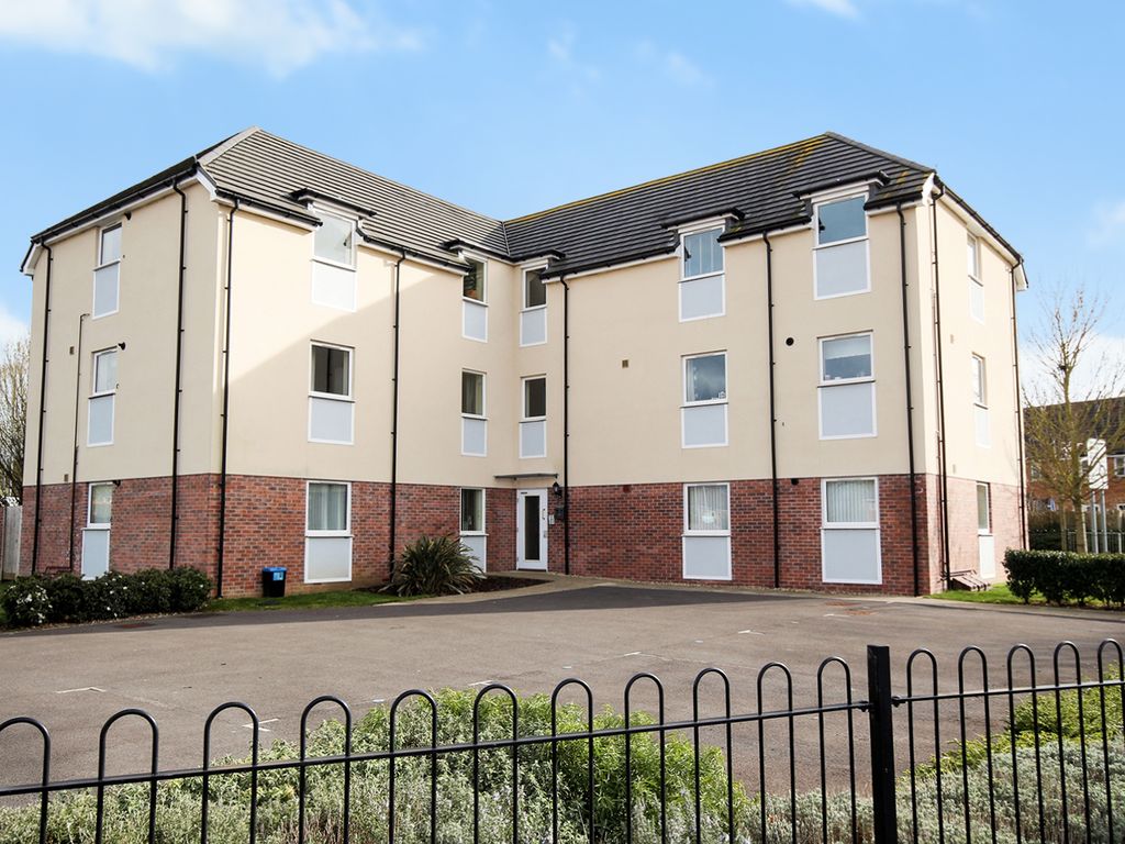 2 bed flat to rent in Breton Road, Leigh Park, Westbury BA13 Zoopla