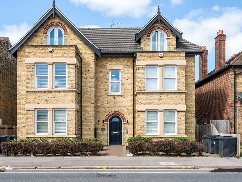 2 bed flat for sale in Brighton Road, South Croydon CR2, £350,000 Zoopla