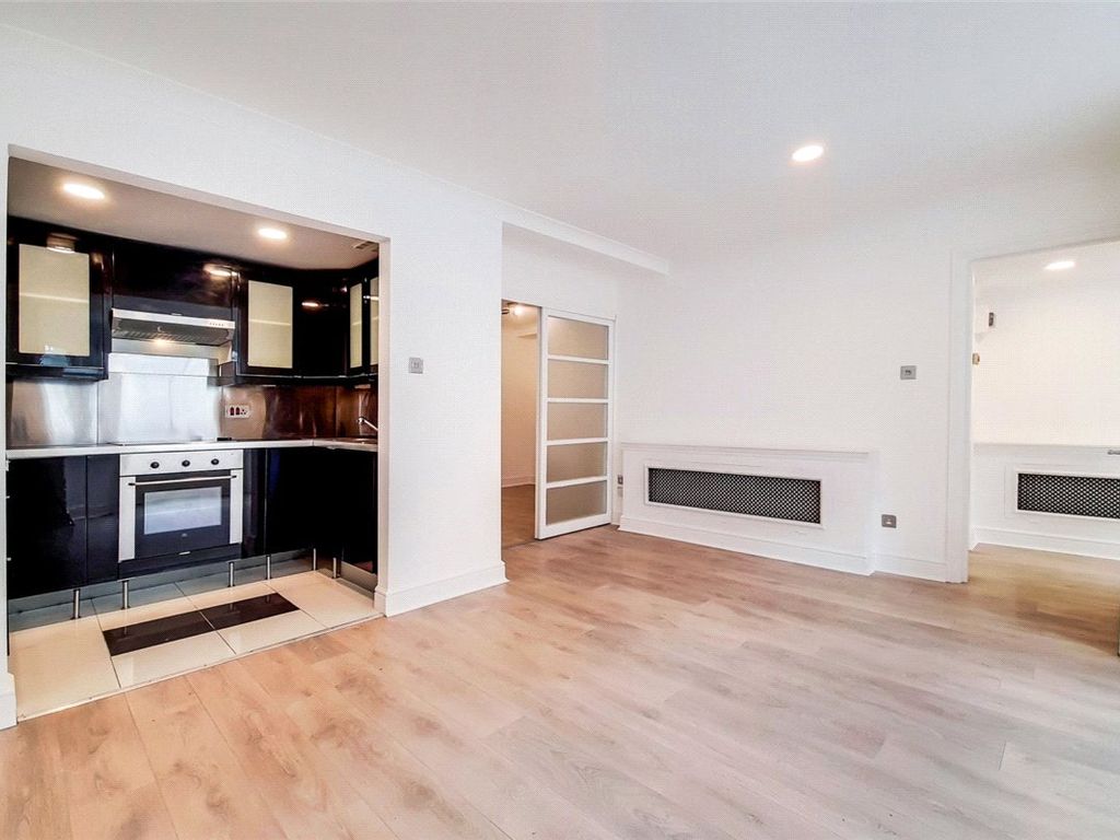 Upper Addison Gardens, Holland Park, London W14  