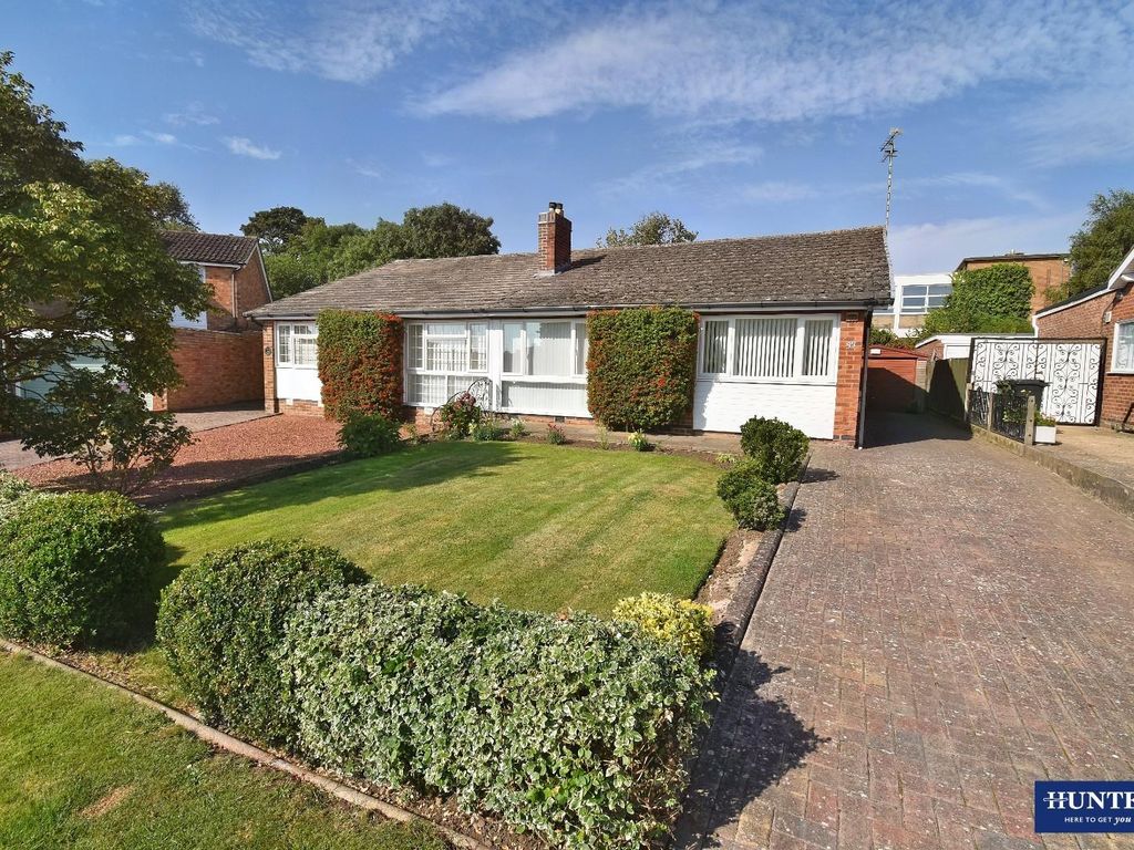2 bed bungalow for sale in Seaton Road, Wigston LE18, £250,000 Zoopla
