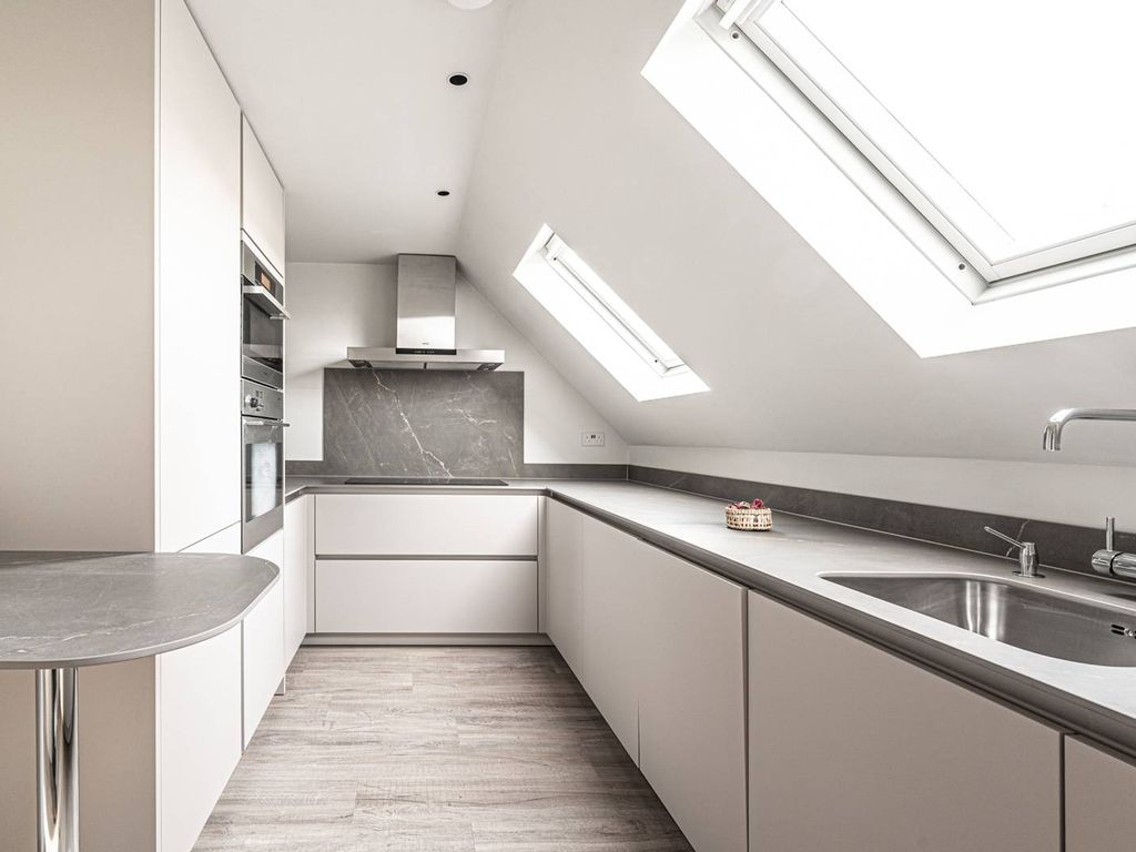 Studio to rent in Christchurch Avenue, North Finchley, London N12 Zoopla