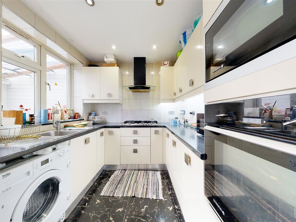 3 bed end terrace house for sale in Kenmore Road, Queensbury, Harrow