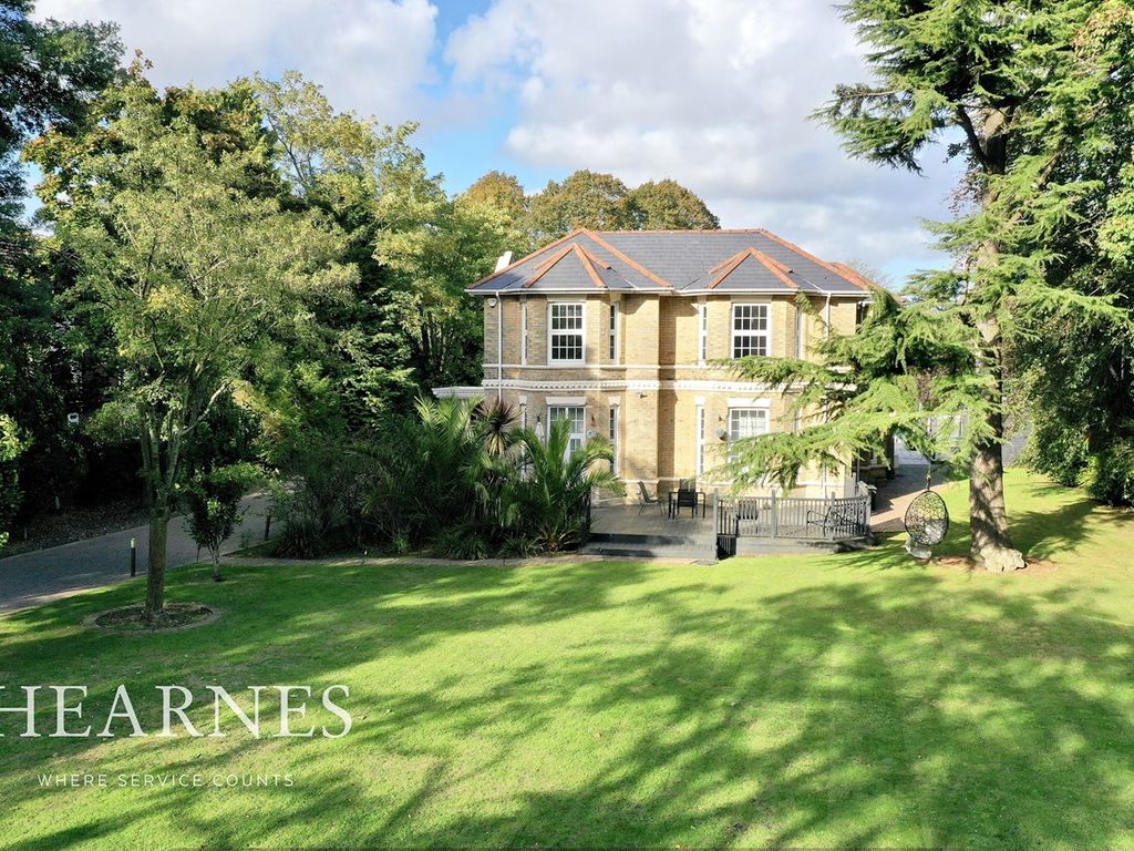 10 bed detached house for sale in Dean Park Road, Dean Park