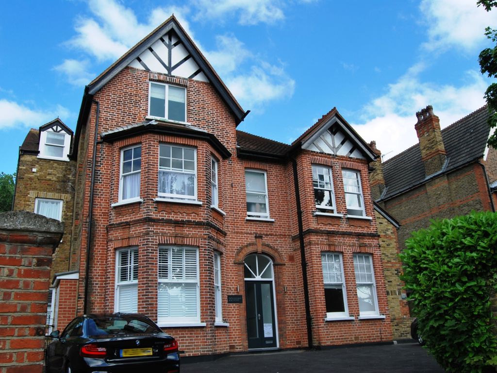 Studio to rent in Rodway Road, Bromley BR1, £900 pcm Zoopla