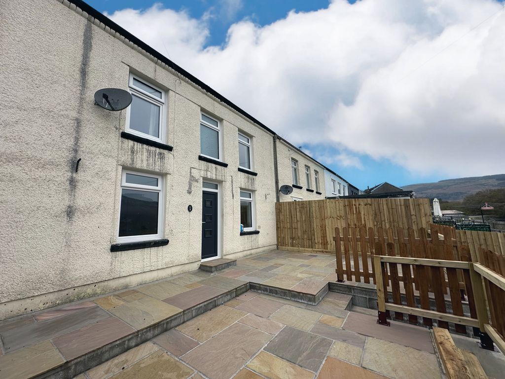 2 bed terraced house to rent in Argyle Terrace, Tonypandy, Mid