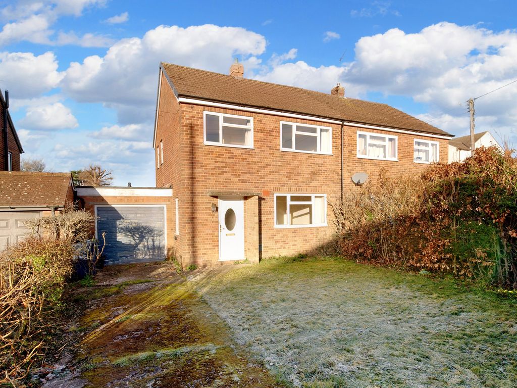 3 bed semidetached house for sale in Hundred Acres Lane, Amersham HP7