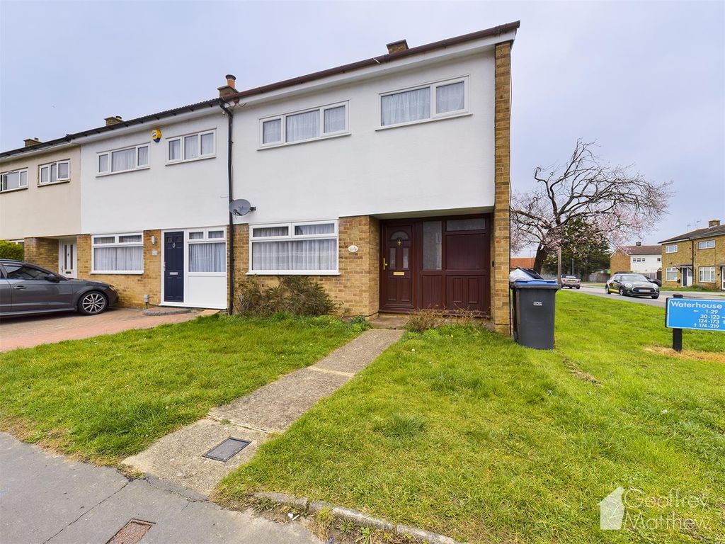 3 bed end terrace house for sale in Waterhouse Moor, Harlow CM18 Zoopla