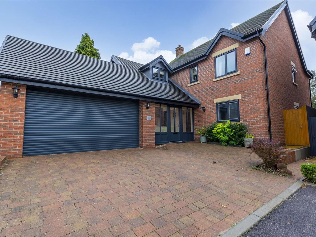 4 bed detached house for sale in Nursery Hollow, Ilkeston DE7 Zoopla