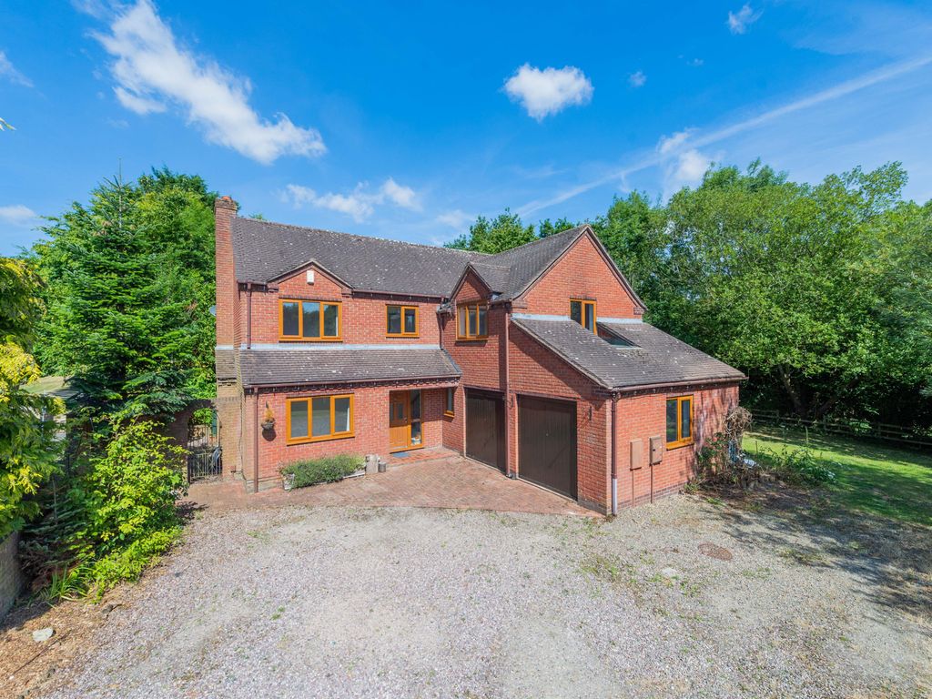 4 bed detached house for sale in Glendinning Way, Madeley, Telford TF7