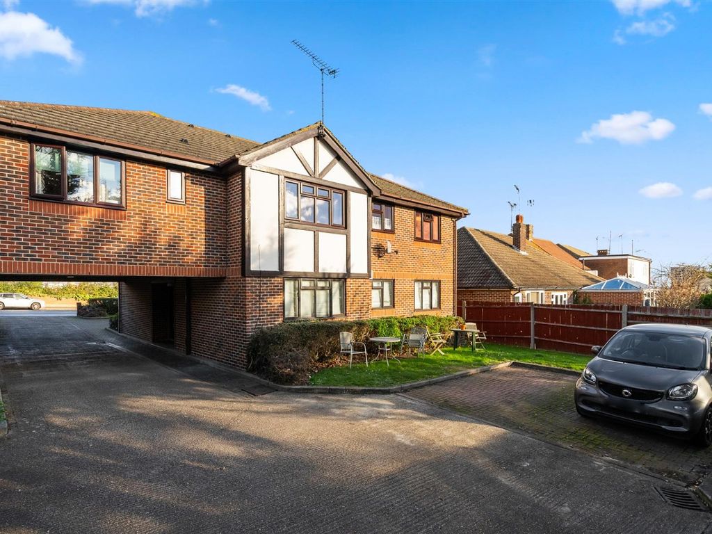 1 bed flat for sale in Newlands Lodge, 73 Bexley Road, Erith, Kent DA8