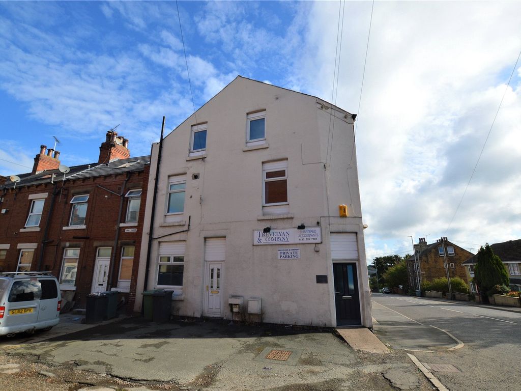 Property for sale in Elland Road, Churwell, Morley, Leeds LS27 Zoopla