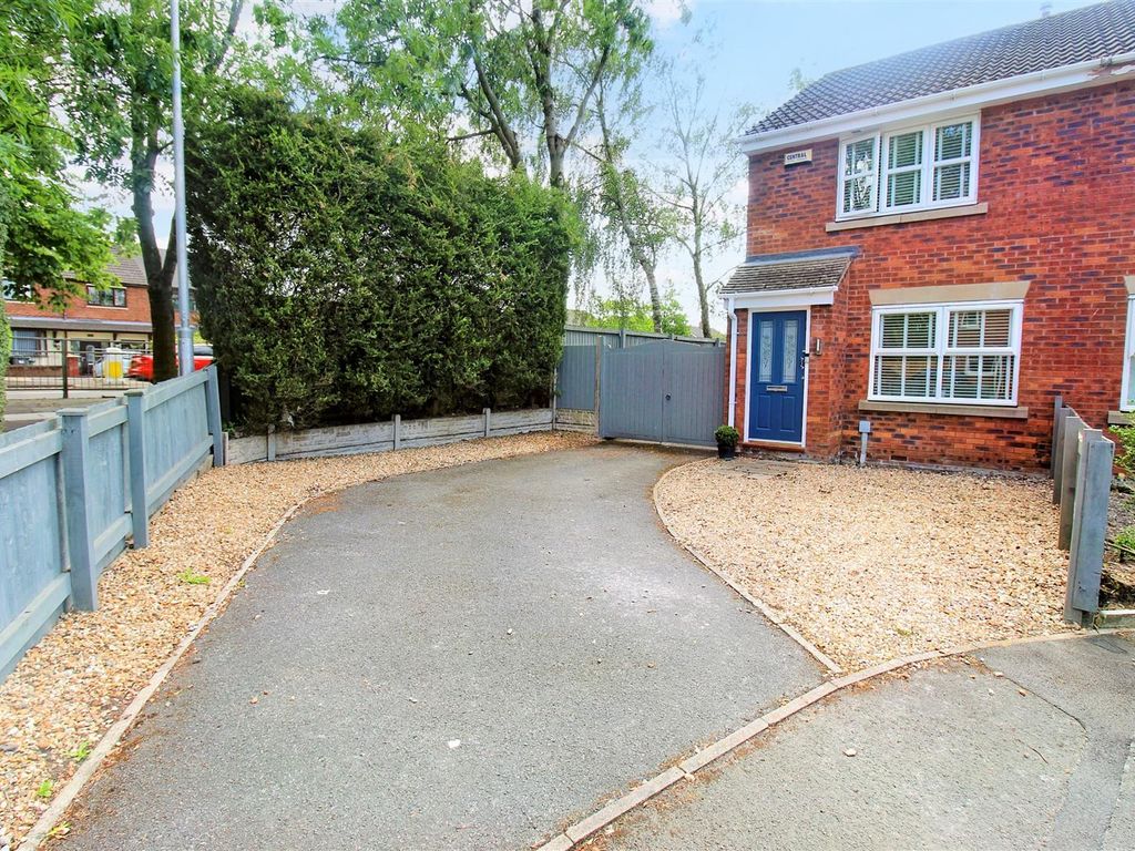 2 bed property for sale in Tara Grove, Baddeley Green, StokeOnTrent