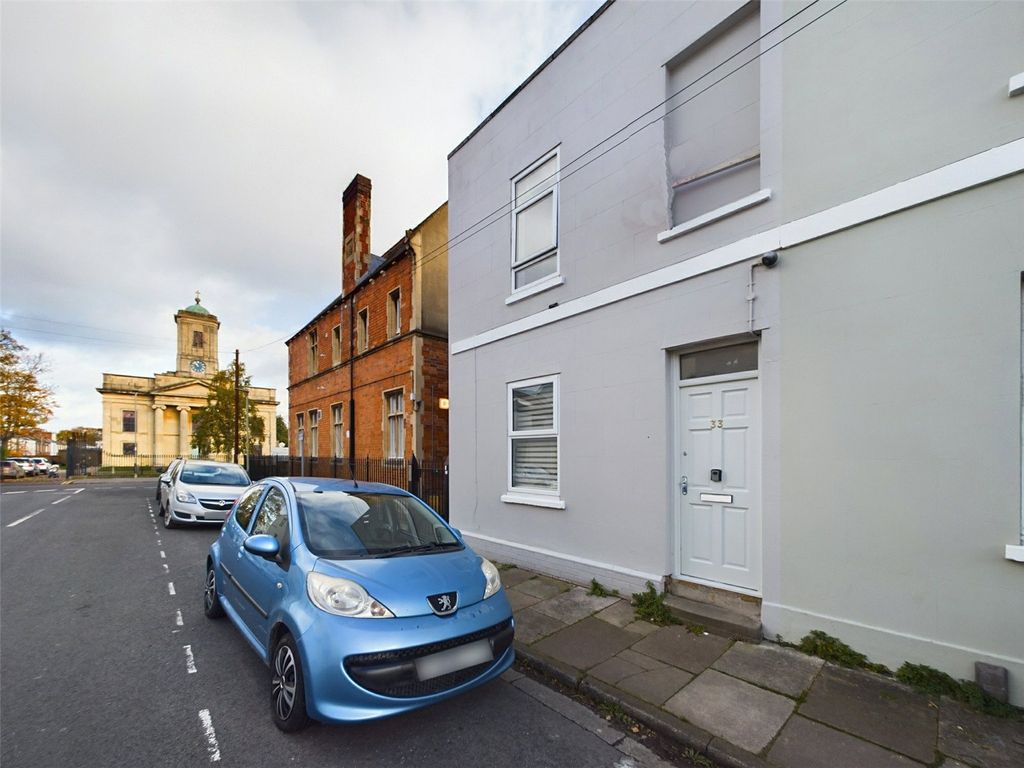 2 bed end terrace house for sale in St. Pauls Street North, Cheltenham