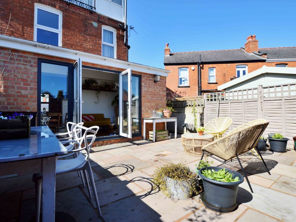 3 bed end terrace house for sale in Asquith Road, Leckhampton