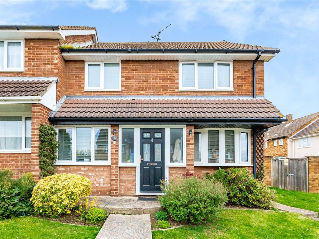 3 bed end terrace house for sale in Curling Tye, Basildon, Essex SS14