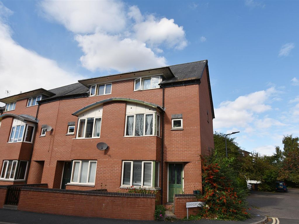 4 bed end terrace house to rent in Coningsby Court, Coningsby Street