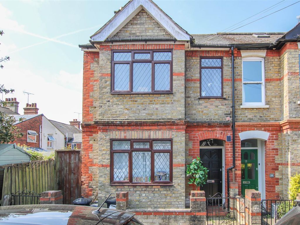 3 bed property for sale in King Edward Road, Brentwood CM14 Zoopla