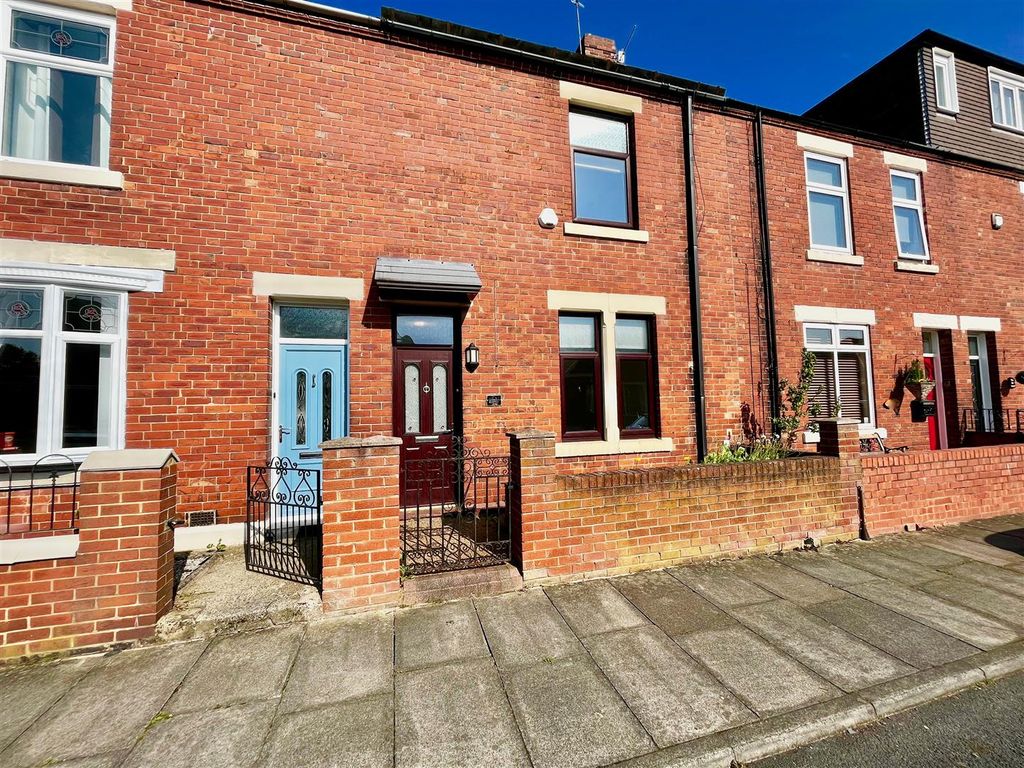 3 bed terraced house to rent in Coquet Street, Jarrow NE32 Zoopla